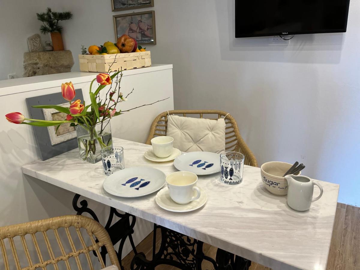 Charming Studio Apartment At House Rustica With Terrace And Nearby Parking Punat Ngoại thất bức ảnh