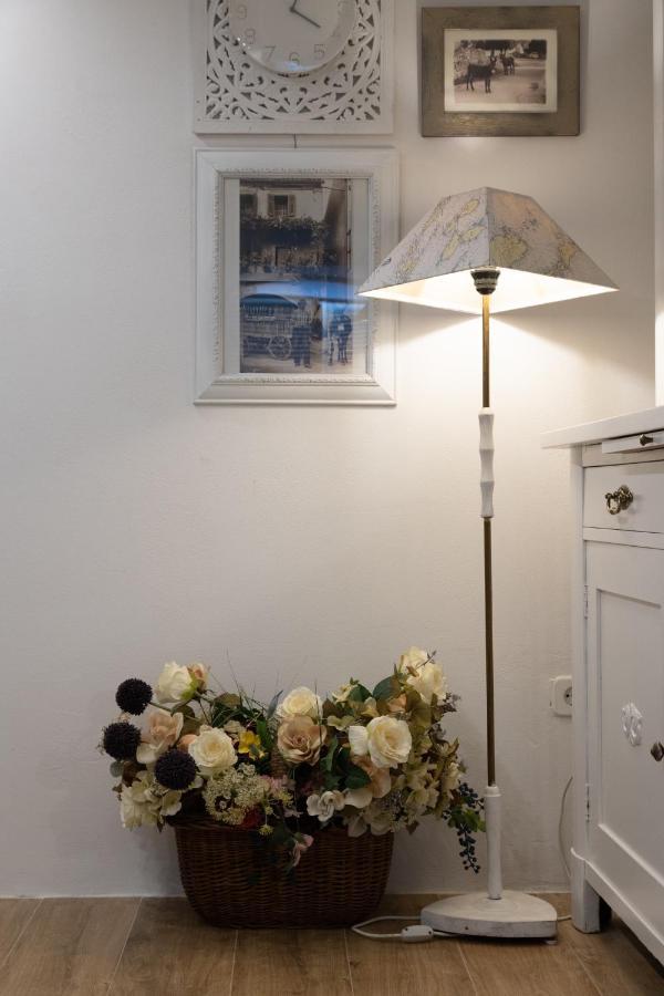 Charming Studio Apartment At House Rustica With Terrace And Nearby Parking Punat Ngoại thất bức ảnh
